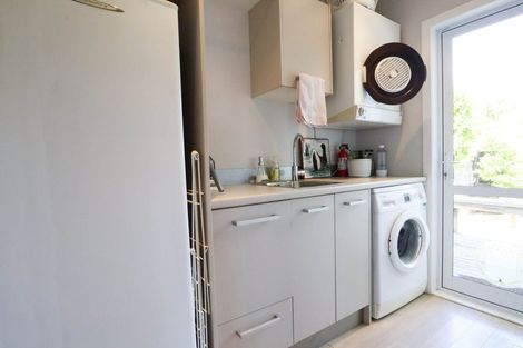 Photo of property in 1/88 Pah Road, Cockle Bay, Auckland, 2014