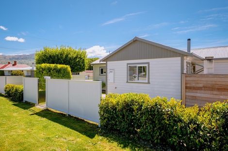 Photo of property in 13 Ray Street, Cromwell, 9310