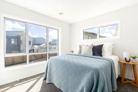 Photo of property in 9 Pine Hill Rise, Glenside, Wellington, 6037