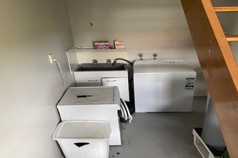 Photo of property in 35a Ranui Terrace, Tawa, Wellington, 5028