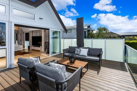 Photo of property in 39 Gulf View Road, Murrays Bay, Auckland, 0630