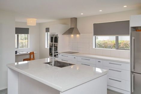 Photo of property in 5/61 Osborne Road, Amberley, 7410