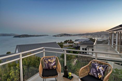 Photo of property in 127 Homebush Road, Khandallah, Wellington, 6035