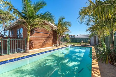 Photo of property in 64 Treadwell Street, Springvale, Whanganui, 4501