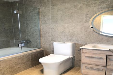 Photo of property in 5 Creswell Lane, Papakura, 2110