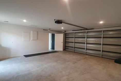 Photo of property in 5a Massey Street, Westown, New Plymouth, 4310