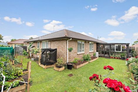 Photo of property in 25 Duckworth Road, Papakura, 2110
