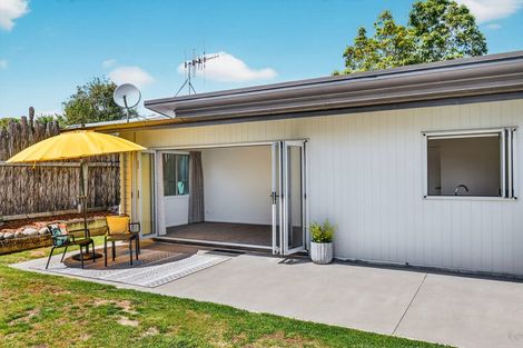 Photo of property in 2/18 Frederick Street, Two Mile Bay, Taupo, 3330