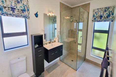 Photo of property in 6 Mcdonald Place, Collingwood, 7073