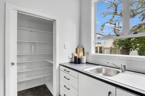 Photo of property in 55 Carlton Avenue, Gonville, Whanganui, 4501