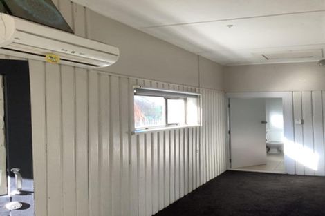 Photo of property in 13 Manning Place, Woolston, Christchurch, 8023