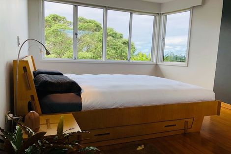 Photo of property in 9 City View Terrace, Birkenhead, Auckland, 0626