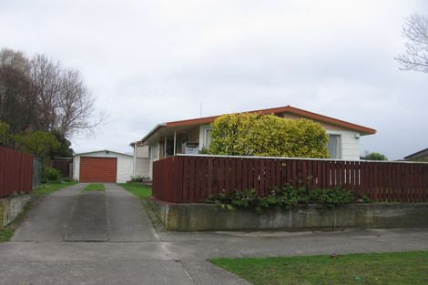 Photo of property in 66 Kaimanawa Street, Kelvin Grove, Palmerston North, 4414