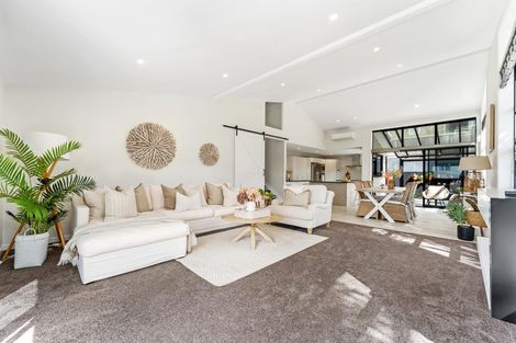 Photo of property in 5 Ahi Kaa Lane, Snells Beach, 0920