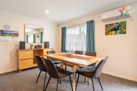 Photo of property in 32 Woodland Mews, Wainuiomata, Lower Hutt, 5014