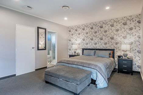 Photo of property in 15 Fairfield Road, Levin, 5510