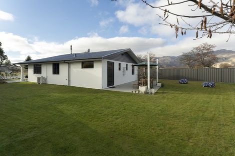 Photo of property in 11 Clare Place, Cromwell, 9310