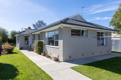 Photo of property in 4 Loreto Place, Hornby, Christchurch, 8042