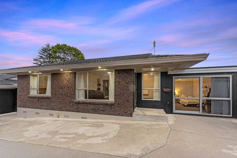 Photo of property in 2/13 Lochinver Road, Papatoetoe, Auckland, 2025