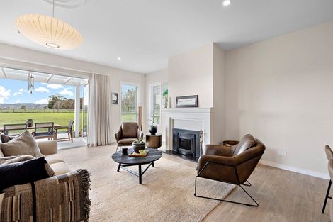 Photo of property in 118 Tourist Road, Clevedon, Papakura, 2582