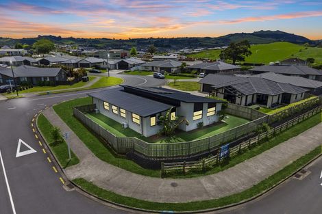 Photo of property in 16 Mclean Street, Pokeno, 2402