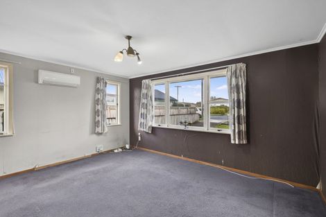 Photo of property in 237 Huatoki Street, Upper Vogeltown, New Plymouth, 4310