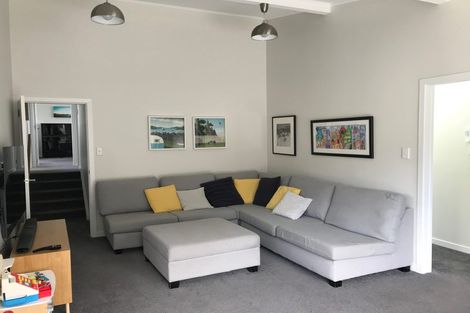 Photo of property in 184 Dowse Drive, Maungaraki, Lower Hutt, 5010