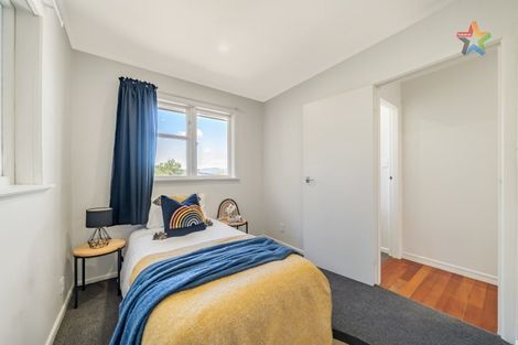 Photo of property in 24 Martin Grove, Normandale, Lower Hutt, 5010