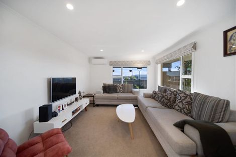 Photo of property in 26b Waller Avenue, Bucklands Beach, Auckland, 2012