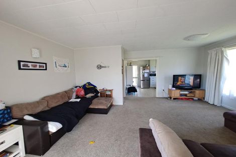 Photo of property in 1/183 Seaview Road, Westown, New Plymouth, 4310