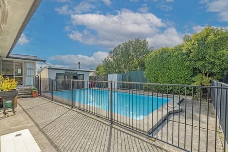 Photo of property in 23 Grey Street, Marton, 4710