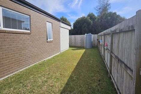 Photo of property in 70 Prado Drive, Pukekohe, 2120
