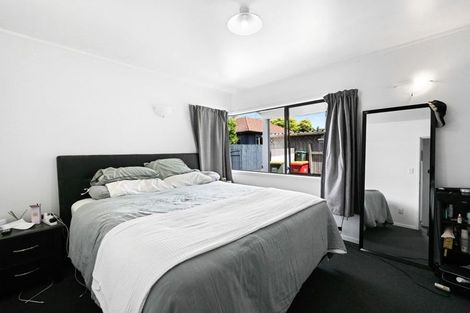 Photo of property in 13 Forest Lake Road, Forest Lake, Hamilton, 3200