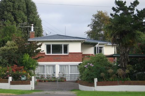 Photo of property in 282 Te Moana Road, Waikanae, 5036