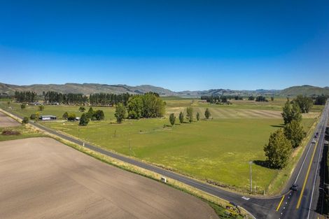 Photo of property in 32 Poukawa Road, Poukawa, Hastings, 4178