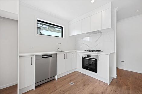 Photo of property in 2/26 Hunter Street, Hamilton Lake, Hamilton, 3204