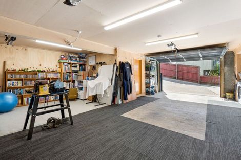 Photo of property in 4 Pioneer Crescent, Helensburgh, Dunedin, 9010
