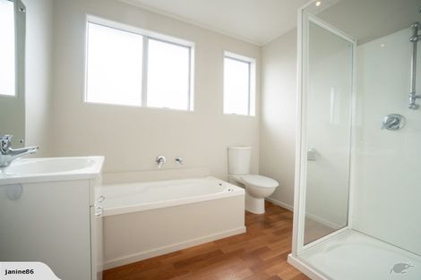 Photo of property in 8 Cedar Grove, Highbury, Palmerston North, 4412