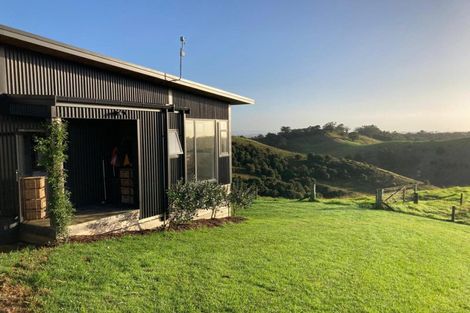 Photo of property in 374 Mahurangi West Road, Mahurangi West, Warkworth, 0983