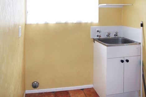 Photo of property in 9 Papawai Place, Milson, Palmerston North, 4414