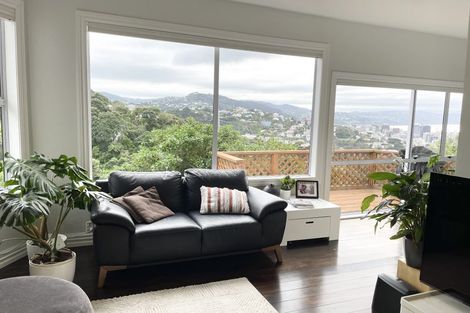 Photo of property in 16 Bruce Avenue, Brooklyn, Wellington, 6021