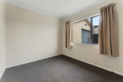 Photo of property in 37 Dahlstrom Grove, Kelvin Grove, Palmerston North, 4414