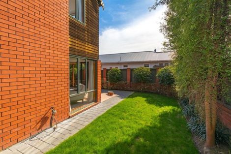 Photo of property in 31 Totara Street, Fendalton, Christchurch, 8041