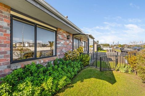 Photo of property in 219/1 Coronation Avenue, Welbourn, New Plymouth, 4310