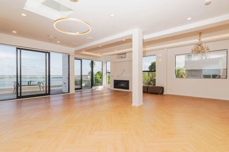 Photo of property in 328a Hillsborough Road, Hillsborough, Auckland, 1042