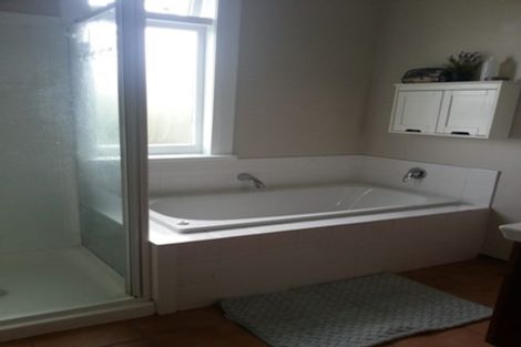 Photo of property in 27 Esmonde Road, Takapuna, Auckland, 0622