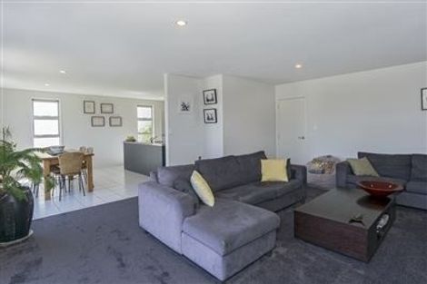 Photo of property in 37 Harbelle Close, Bethlehem, Tauranga, 3110