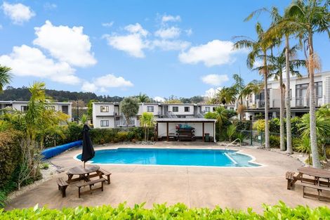 Photo of property in The Grange, 78/92 Bush Road, Albany, Auckland, 0632