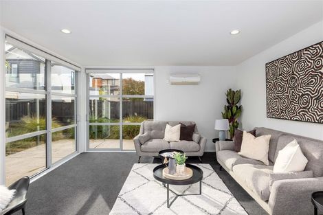 Photo of property in 543 Barbadoes Street, Edgeware, Christchurch, 8013