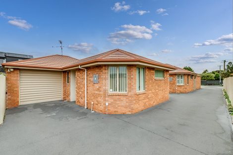Photo of property in 3/3 Staveley Street, Avonhead, Christchurch, 8042